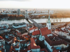 Wizz Air łączy Warszawę ze Słowacją. Nowa trasa do Bratysławy