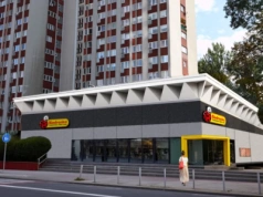 Biedronka zmienia projekt sklepu w centrum Katowic, żeby wyeksponować pierwotne detale architektoniczne