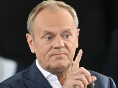 Tusk o ataku na siedzibę PO. 