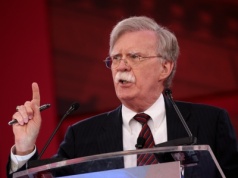 USA: Trump walczy z „neokonsami”. John Bolton oskarżony