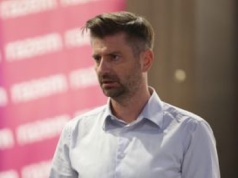 Krzysztof Śmiszek szczerze o swojej chorobie. 