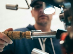 Jak zostać hydraulikiem? CEO Nvidii: 