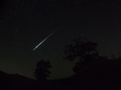 Gigantyczny rozbłysk nad Polską. Niezwykłe zjawisko zaskoczyło naukowców