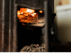 Tragedia w Myszkowie: małżeństwo znalezione martwe w domu