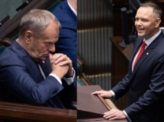 Ponad połowa badanych źle ocenia Sejm, a dobrze prezydenta