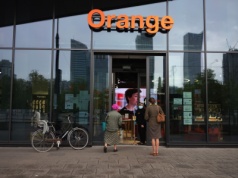 Orange Polska zaskoczył siłą IT i smartfonów. Ważniejsze ma być coś innego