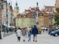 Ludzi w Polsce ubywa. O niemal niemal 160 tys. niż przed rokiem