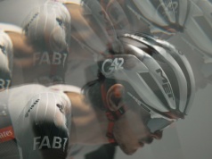 Czy MET właśnie zrobił najfajniejszy i najbezpieczniejszy kask rowerowy?