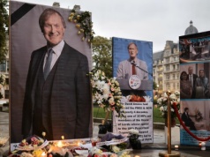 Regularnie organizował spotkania z wyborcami. Z tego nigdy nie wrócił