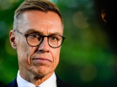 Prezydent Finlandii: Trump wybrał teraz metodę kija. 