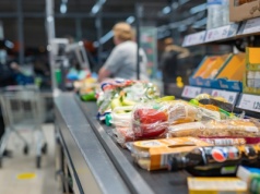 Rosjanka mówi, co zdziwiło ją w polskim sklepie. 