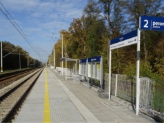 Nowy tor i perony na linii 22