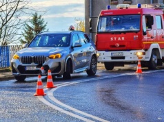 Wypadek quada z BMW. Młody mężczyzna doznał urazu