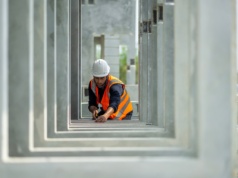 Materiały budowlane tańsze, ale spadek cen jest minimalny