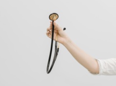 Studiujesz medycynę? Województwo opolskie dopłaci Ci do nauki nawet 54 000 zł