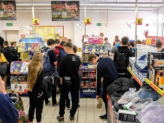 Polacy staną tam w kolejkach po kawę. Kilogram dają za mniej niż 60 zł