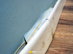 Jak szybko wykryć źródło wilgoci w domu? Sprawdź sposób z folią aluminiową