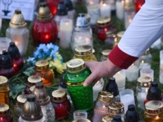 Grzywna za znicze solarne. Ministerstwo mówi, o czym trzeba pamiętać