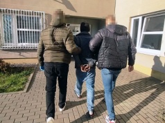 40-latek podejrzany o podpalenie kamienicy na Pradze-Północ. W przeszłości był zatrzymywany do spraw pożarów