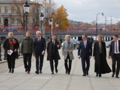 Von der Leyen twierdzi, że „jesteśmy gotowi pokryć potrzeby finansowe Ukrainy i będziemy ją wspierać tak długo, jak to będzie konieczne”