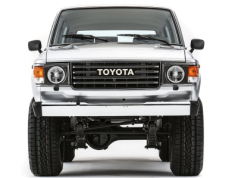 Spójrz na tego odnowionego Land Cruisera