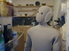 Możesz zamówić robota, który podleje kwiaty i opróżni zmywarkę. Ale jest haczyk