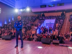 „To nie science fiction, to zawód”. Sławosz Uznański spotkał się ze studentami w Rzeszowie