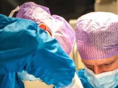 Sukces neurochirurgów z Sosnowca. Pomogli pacjentowi z wodogłowiem