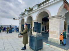 Grób Nieznanego Żołnierza w Warszawie ma 100 lat 