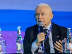 Prezes PiS: Polska może być zagrożona przez układ europejski