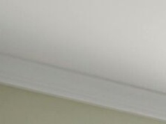 Listwy przypodłogowe — jak dobrać, by nie zniszczyć efektu wnętrza