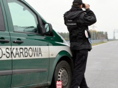 KAS zaostrza kontrole podatników. Na celowniku drogie zakupy, w tym samochody