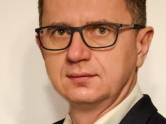 Od surowca po butelkę. Nałęczów Zdrój: 