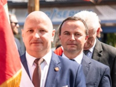 Radni odpowiadają na oskarżenia. „Nigdy nie zagłosowaliśmy przeciw straży”