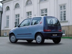 Jechała 70 kilometrów pod prąd. Teraz pojedzie do sądu, ale autobusem