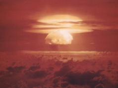 Kontrowersyjny atomowy pomysł Trumpa może pomóc Chińczykom. 