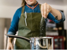 To nie mit: sól może pogarszać pamięć. Oto co mówią badania