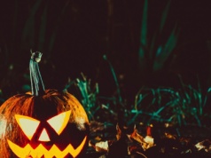 Halloween to tysiące wypadków. Największe zagrożenie - dynia