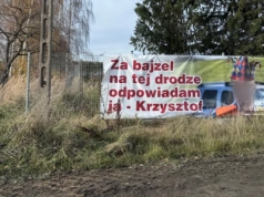 Kolejny kontrowersyjny baner ze Starostą Karkonoskim w przestrzeni publicznej