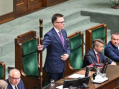 90 000 razy ocenili ustawy! Od roku w Sejmie działają konsultacje społeczne. Jak wziąć w nich udział?