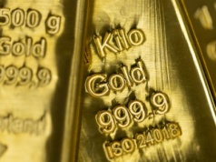 Złoto celuje w 4,5 tys. USD. Morgan Stanley prognozuje rekord w 2026 r.