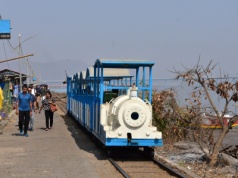 Indie: Wąskim torem po wyspie Elephanta