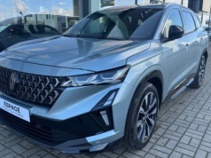 Rabat na nowe Renault Espace. 7-miejscowy SUV w wyprzedaży rocznika 2025