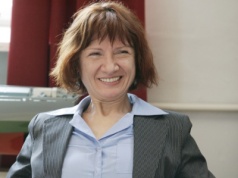 To przypadki ukształtowały jej karierę. Dziś jest ukochaną gwiazdą Polaków