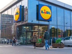 Szyk niczym Chanel, a to marynarka z Lidla za 69,99 zł. Elegantki padną z zachwytu. Co w Sinsay?