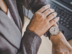 Urzędnicy z Mstowa będą pracować krócej. Gmina załapała się na pilotażowy program skróconego czasu pracy