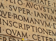 Quiz o łacińskich zwrotach. Czy znasz ich prawidłowe znaczenie