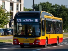 Obmacywał kobiety w autobusie 739. 