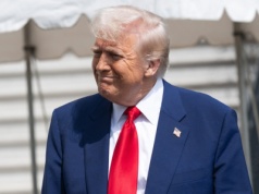 Umowa z Trumpem jednak korzystna? UE musi się spieszyć, nim ograją nas Chiny