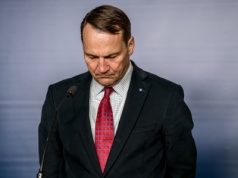 Polacy nie chcą, aby Sikorski zastąpił Tuska?